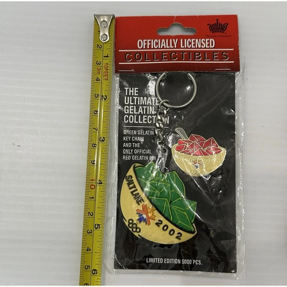 Salt Lake 2002 Olympics Aminco LE 5000 RED /GREEN JELLO KEYCHAIN PIN Set NIP